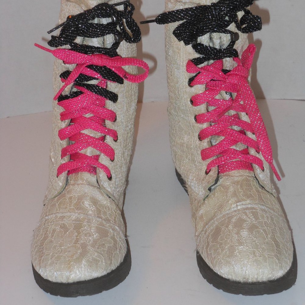 DISCOVERY TEXTURED FABRIC LACE UP ANKLE BOOTS 10M